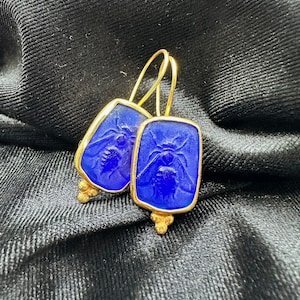 Roman Art Handmade Enamel Bee Intaglio Earring - 925K Solid Sterling Silver - gold elektro vermeil - minimalist statement - mothers day .