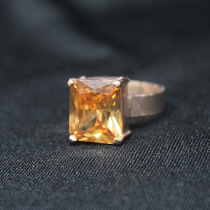 Yellow Citrine Silver Ring, Minimal Citrine Ring, Citrine Stone Ring, Silver Ring with Lab. Citrine Ring Stone, 925K Solid Silver Band