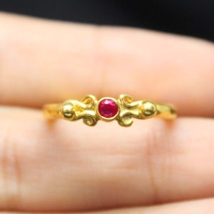 Lab Ruby 925K Silver Ring - Gold Vermeil Red Stone Design