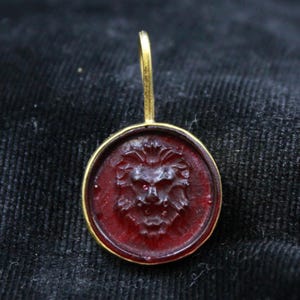 Handmade Enamel Intaglio Lion Necklace 925K Solid Sterling Silver - Gold Elektro Vermeil - Mothers Day Gift - Gift to Her