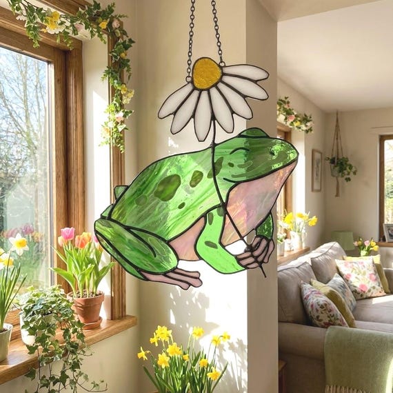 Stained Glass Frog Suncatcher, Custom Birth Flower Gift, Cute Toad Window Hangings, Cottagecore Spring Decor, Mothers Day Gift for Mom