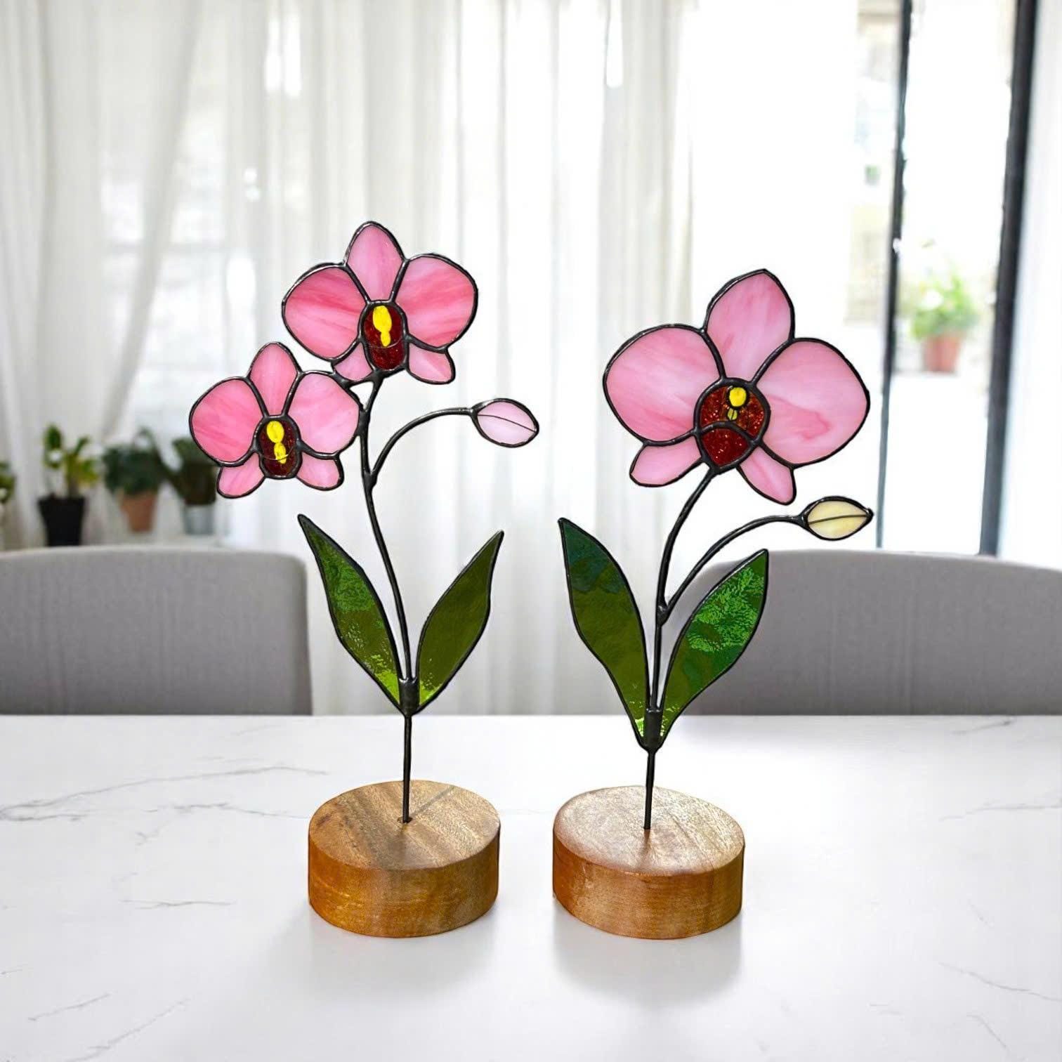 レディバード・ジョンソンワイルド・フラワーセンター ヴィンテージ ステンドグラス Handmade Stained Glass Orchid: Floral Suncatcher Window Decor - Etsy