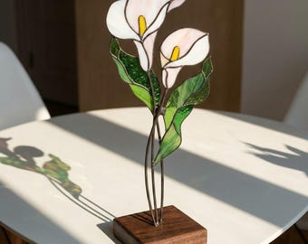 Stained Glass Calla Lily Sculpture, Iridescent Flower, Oak Base Suncatcher