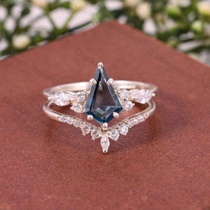 Kite cut London blue topaz engagement ring set vintage rose gold marquise moissanite ring set December birthstone ring anniversary ring