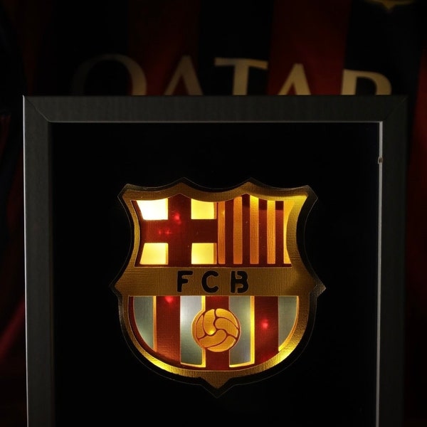Barcelona decorative soccer lamp. Lightbox Barcelona FC, illuminate your home with your football club. Original gift for Barcelona fans