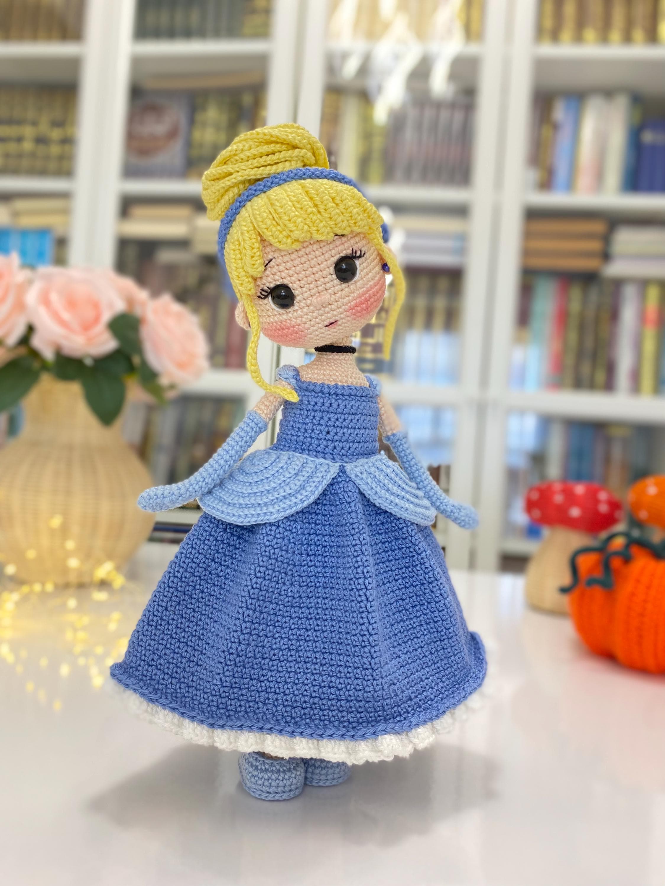 Amigurumi cinderella doll pattern