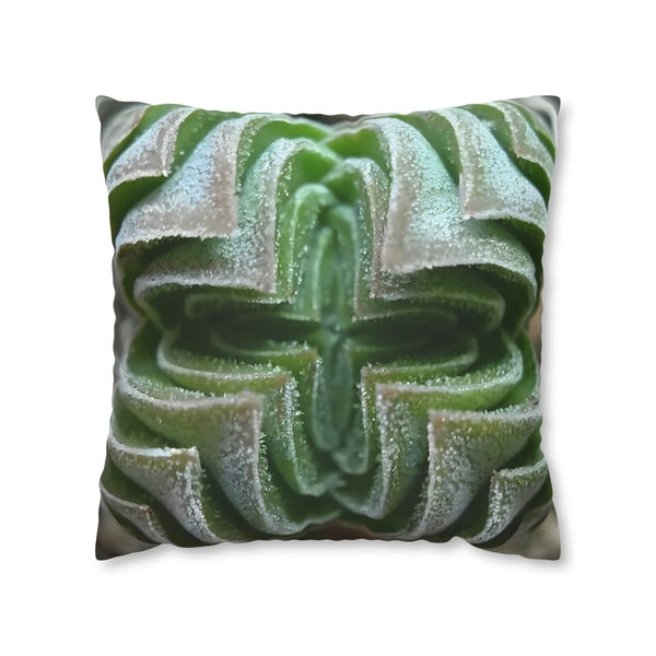 Crassula Columnaris "Buddha's Temple" 3D Succulent Plant -  Spun Polyester Square Pillow Case, Almost True to Life Succulent Plant Pillow