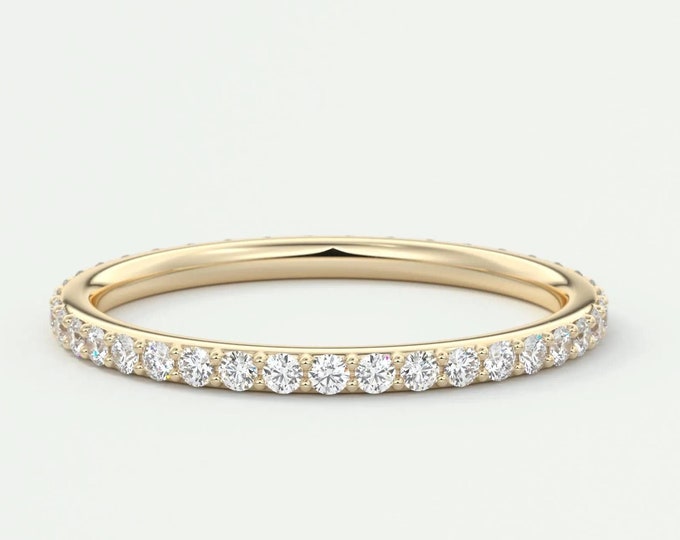 Moissanite 4.00 CT Round Cut Diamond Minimalist Anniversary Band