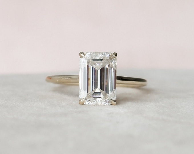 Moissanite 4.00 CT Emerald Diamond Art Deco Engagement Ring