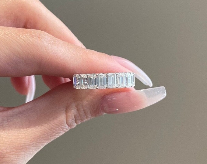 Moissanite 2.50 CT Emerald Cut Diamond Minimalist Handmade Band
