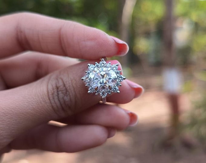 Moissanite 2.50 CT Oval Cut Brutalist Anniversary Ring
