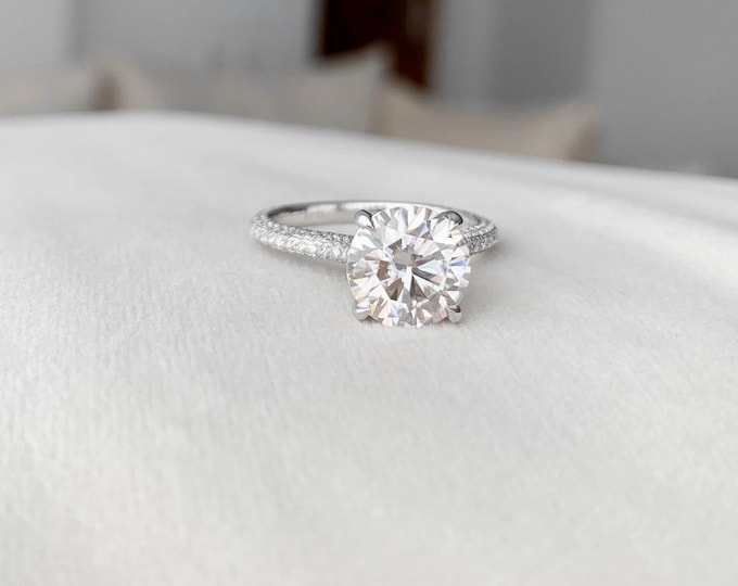 Moissanite 2.54 CT Round Cut Diamond Art Deco Handmade Ring