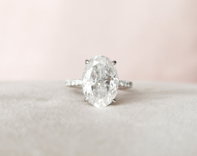 Moissanite 2.90 CT Oval Cut Diamond Art Deco Anniversary Ring