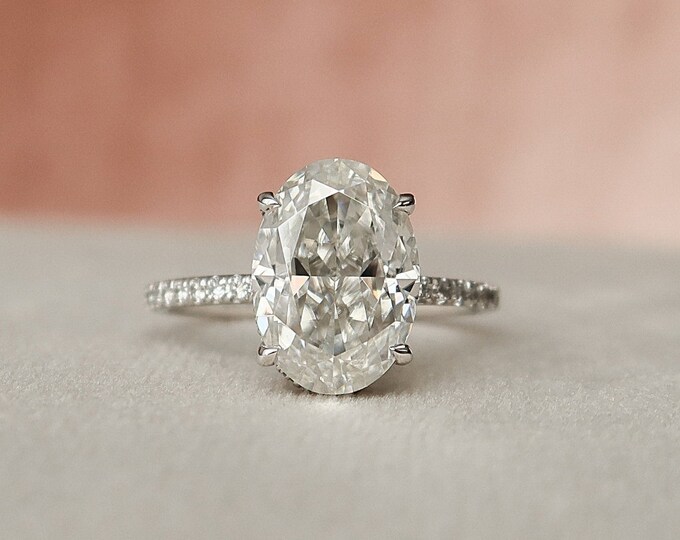 Moissanite 2.60 CT Oval Cut Diamond Art Nouveau Wedding Ring