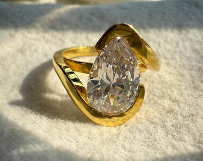3.14 CT Tension Setting Pear Cut Engagement Ring, 10KT Yellow Gold, Solitaire Anniversary Ring Set in Moissanite Diamond, Hidden Halo Ring