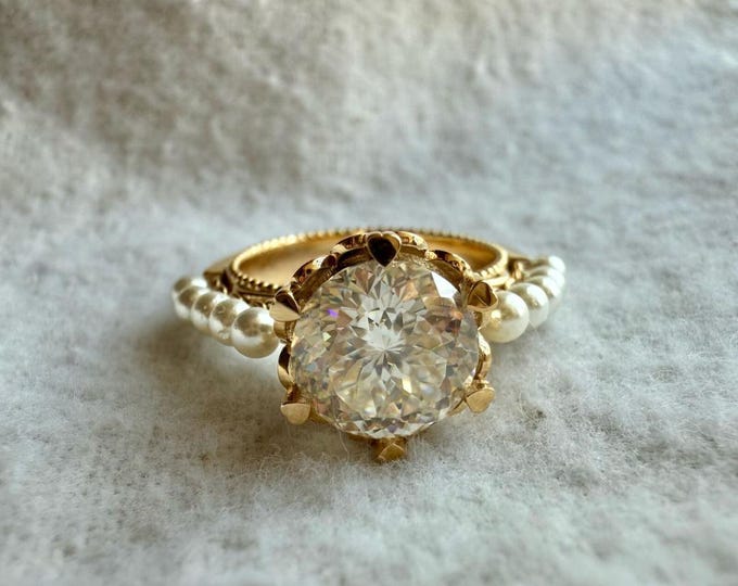 14K Unique Pearl Ring With Portuguese Moissanite Cut, Dainty Gold Engagement Ring, Freshwater Cultured Majorca Pearl Jewelry, Wedding Ring