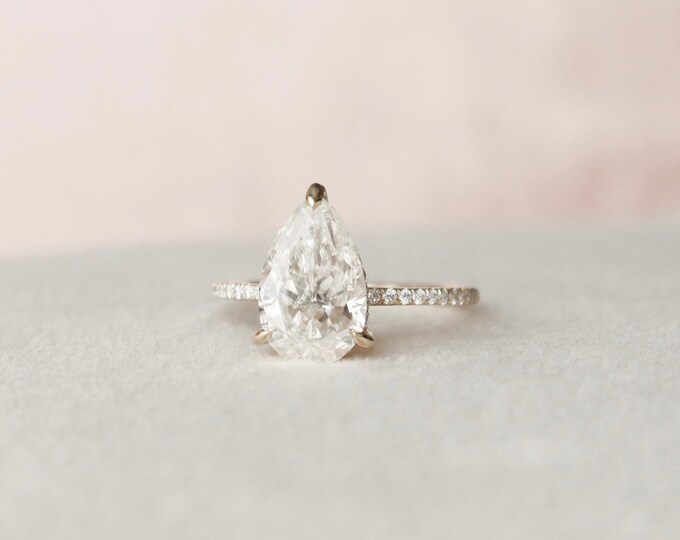 Moissanite 2.75 CT Pear Cut Diamond Brutalist Handmade Ring