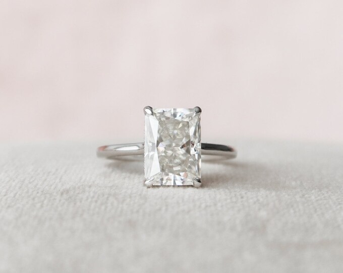 Moissanite 1.85 CT Radiant Cut Diamond Mid-Century Wedding Ring