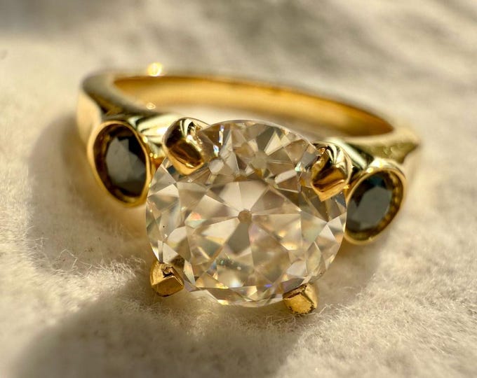 4.08 CT Moissanite Diamond Round Cut Three Stone Engagement Ring | Side Black Round Moissanite | Yellow Gold Straight Shank 4 Prong Ring