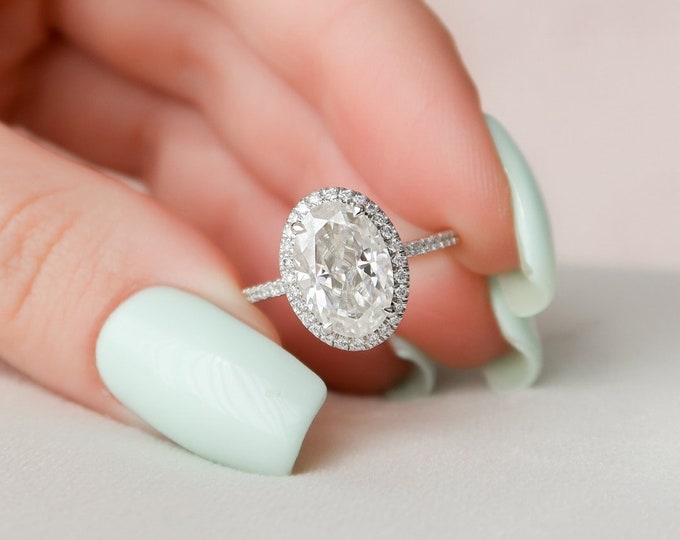 Moissanite 3.22 CT Oval Cut Diamond Minimalist Engagement Ring