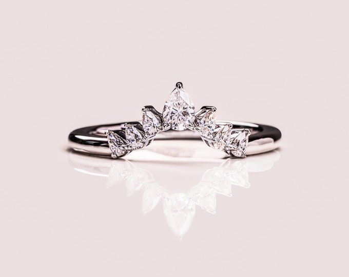Moissanite 1.40 CT Pear Cut Diamond Art Deco Engagement Band