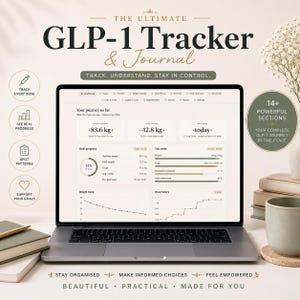 Pode incluir: Um computador portátil exibindo a interface do software The Ultimate GLP-1 Tracker & Journal. A tela mostra dados incluindo um peso atual de 83,6 kg, uma mudança total de -12,8 kg, o progresso das metas e o histórico de dosagens.