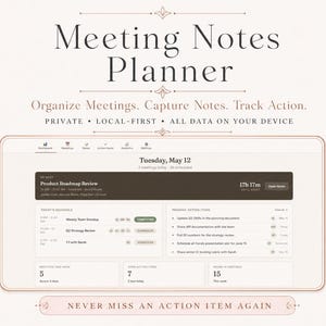 Könnte beinhalten: Eine digitale Planer-Oberfläche mit dem Text "Meeting Notes Planner". Die Oberfläche zeigt Besprechungsdetails, Aktionspunkte und eine Kalenderansicht. Der Hintergrund ist ein weiches Beige mit floralen Akzenten. Der Text "Never miss an action item again" steht unten.