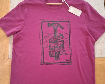 Smash the Patriarchy, Size L, 100% organic cotton T-shirt Handprinted, lino print