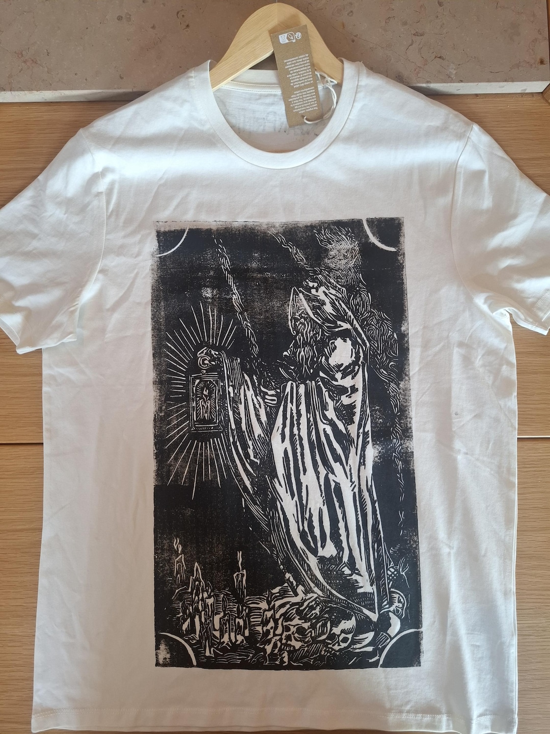 The Hermit, Size L, Linoprint, T-shirt Handprinted, Linocut Bio-cotton T-shirt - Etsy