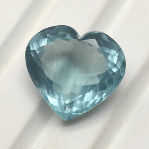 Natural Aquamarine Heart, 22X13 MM Aquamarine Heart, Brazilian Aquamarine Heart, 38 Ct Aquamarine heart, Aquamarine heart For jewellery.