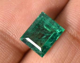 Vivid Green Emerald With Inclusion Baguette Cut Lab Emerald Calibrated Loose Gemstone For Jewelry Makings