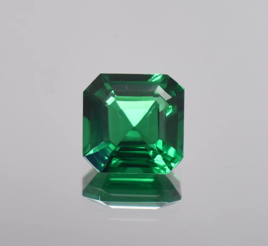 Lab Emerald Asscher Cut 6 Mm Loose Vivid Green Zambian Emerald