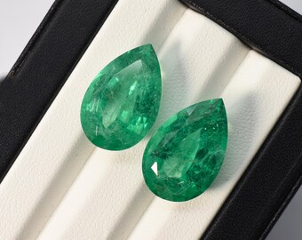 Lab Grown Colombian Emerald Pear Shape w/inclusions , 20X13 mm 15.00 Cts