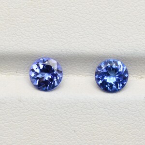 5.5 mm 2 pieces Round Brilliant Cut AAA Fire Natural Intense Purple Blue Tanzanite (Flawless-VVS), Natural Loose Gemstone from Tanzania
