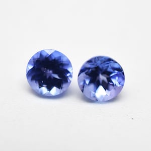 Natural Tanzanite Round Diamond Cut Stone 4 mm Loose Gemstone Calibrated Natural gemstone Round Faceted AAA Tanzanite Gemstone For Earrings