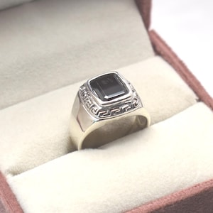 Natural Black Onyx Agate Signet Ring, 92.5 ring for him and her, black Agate stone ring, beautiful Designer ring
