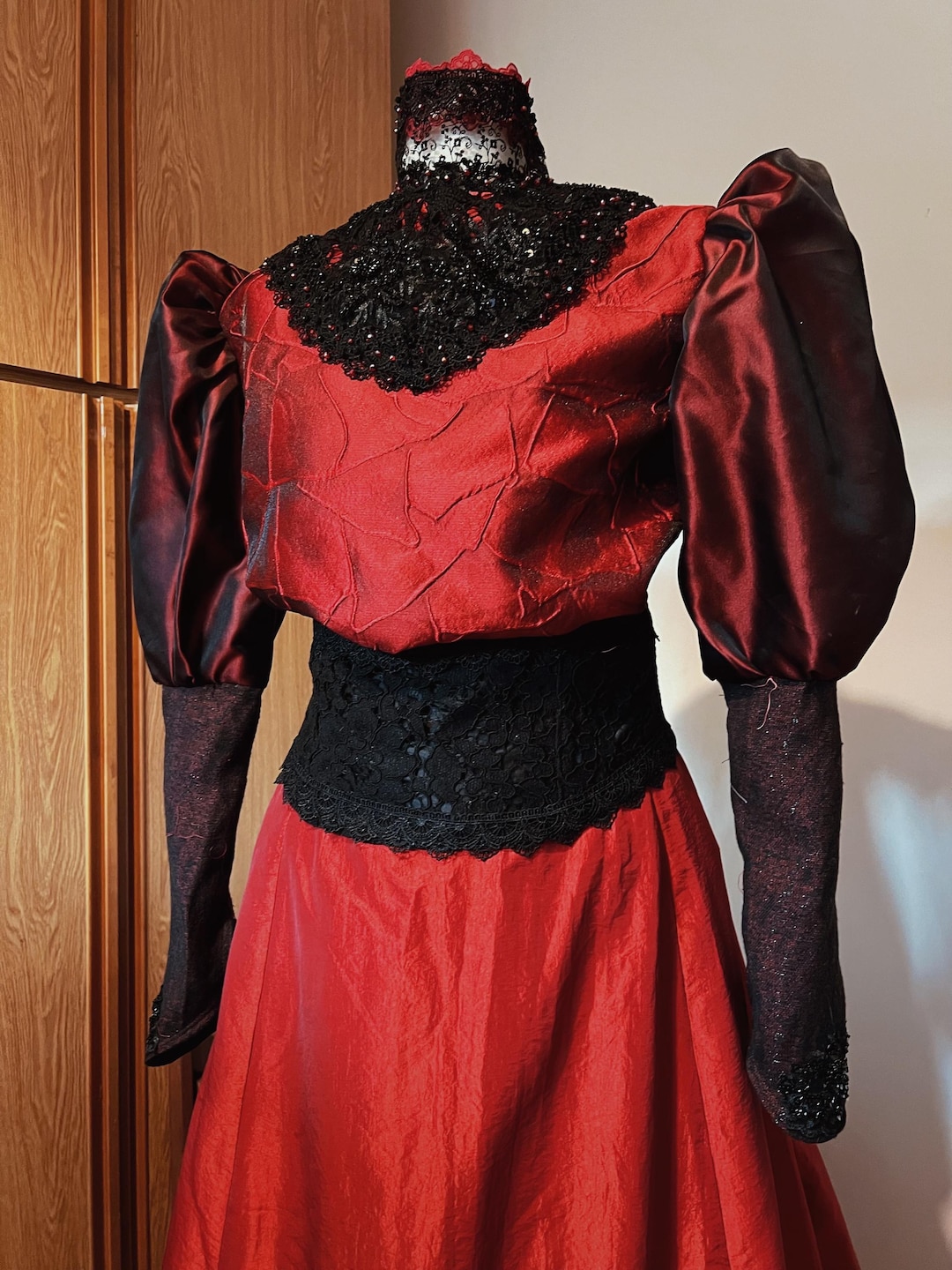 ロージー・ハズビン・ホテルのコスチュームコスプレ - Etsy 日本