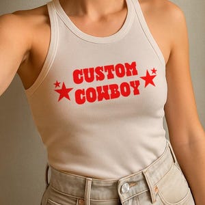 カスタムカウボーイタンクトップ、カントリートップ、ウエスタンシャツ、カウボーイ風グラフィックTシャツ、カントリーガールシャツ、ロデオ衣装、クロップドタンクトップウエスタン