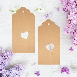 Geschenkanhänger Luftballonherz aus Kraftpapier, Papieranhänger, Geburt, Taufe, Konfirmation, Geburtstag, Baby verschiedene Farben