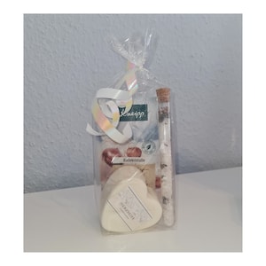 Thank you, attention, small giveaway, giveaway, thank you gift, thank you gift, attention girlfriend, small wellness box