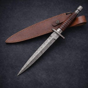 Daga de caza de acero de Damasco hecha a mano a medida, daga de doble filo Arkansas Toothpick con funda de cuero / El mejor regalo de Navidad