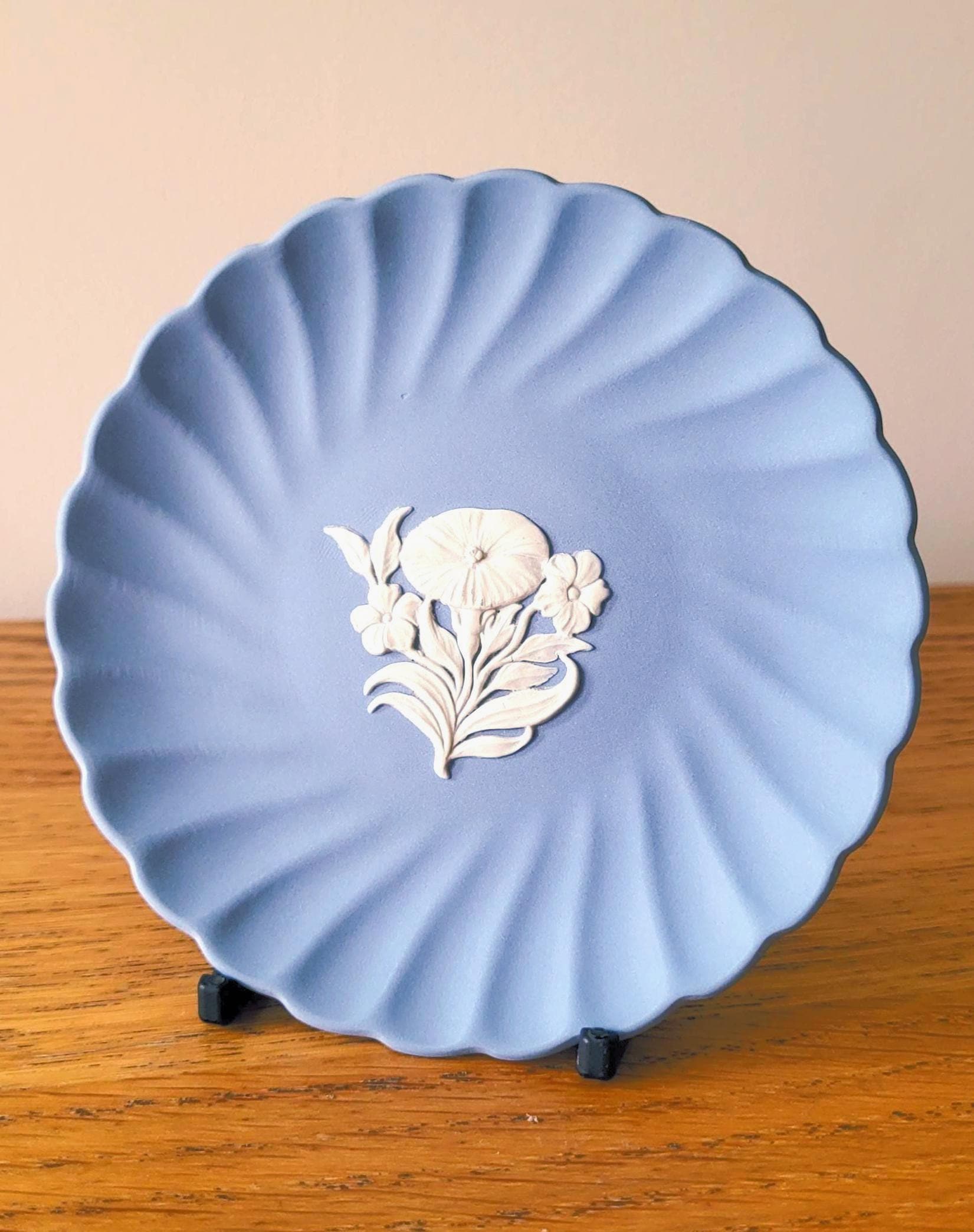 Wedgwood Lilac Jasperware - Etsy Canada