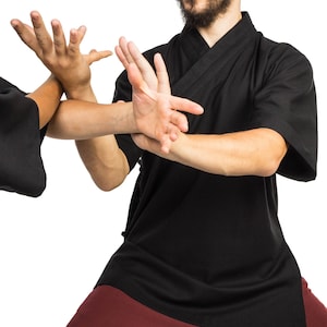 Camicia Kung Fu Qi Gong Tai Chi in cotone e lino (al centro) - Giacca per arti marziali con colletto diagonale e manica corta