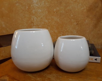 Vintage Mid-Century Modern set of vases