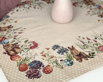 Mantel de Pascua primaveral con huevos de Pascua, conejito y flores. Tela de tapiz. Decoración de mesa de Pascua. Mantelería de Pascua.