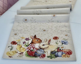 Runner da tavolo decorativo pasquale con uova di Pasqua e coniglietti. Tessuto da tappezzeria. Regalo di Pasqua.