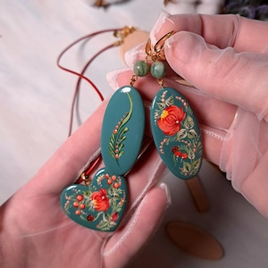 Wooden earrings and pendant. Petrykivka Handpainted Jewelry Set. Lightweight Dangle Earrings. Beautiful Gift for women. Ukrainian folk art
