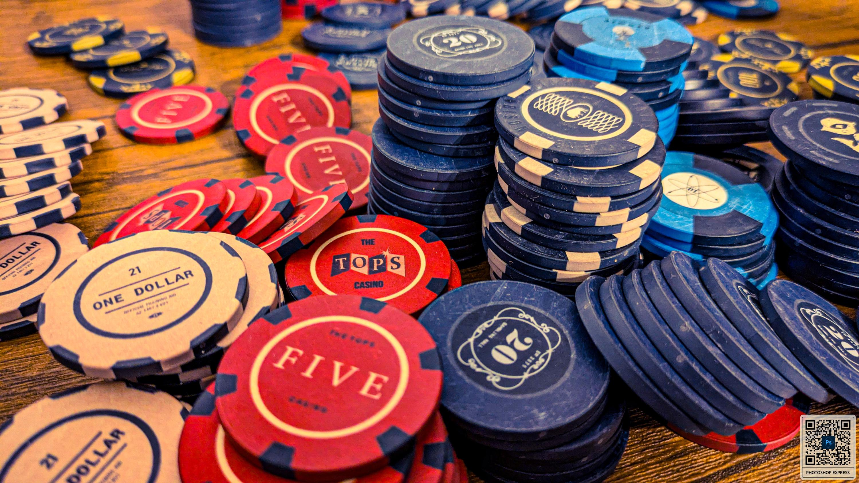 Fallout Ceramic Poker Chips – Casino Quality, Ready for Your Wasteland  Poker Tournament! - Etsy