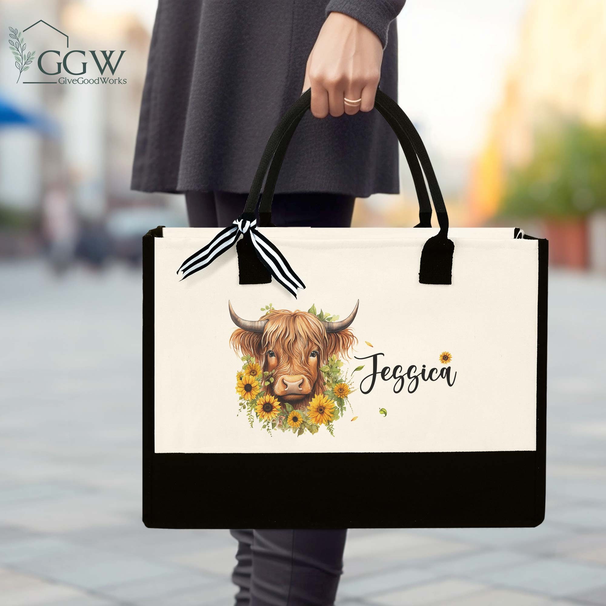 Personalised Highland Cow Tote Bag, Cow Bag, Highland Cow Gift, Farm Animal Tote,Name Tote Bag, Personalised Bag, Animal Lover Gift,Cow Tote