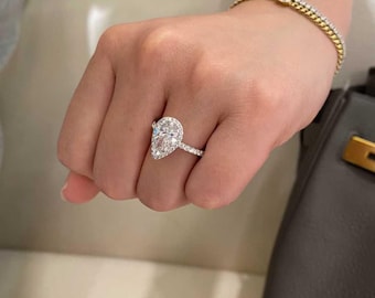 Pear-Shaped Diamond Ring 2ct E VS IGI, 0.70ct Halo, Diamond-Encrusted Band